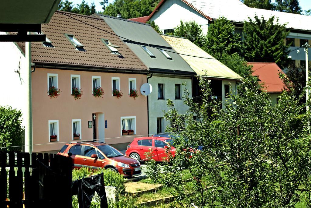 Apartment House Lalita Fužine Exteriér fotografie